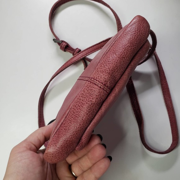 Rock Paper Scissors R.P.S. Bags Mauve Pink Leather Mini Crossbody Purse - Picture 5 of 9